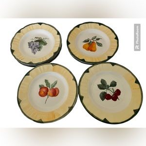 2/3 Vintage Tuscany by Gibson set of 4 8in plates
